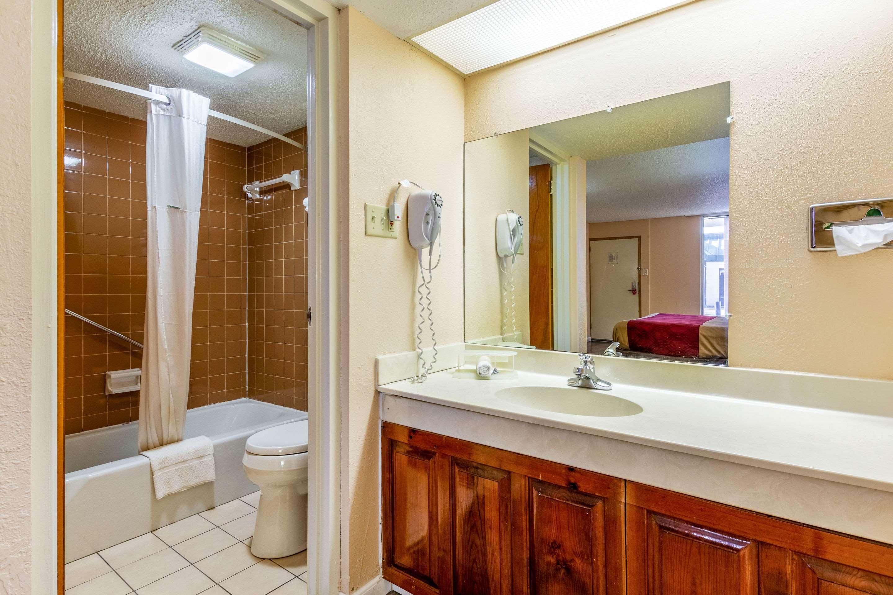 Econo Lodge - Rocky Top Esterno foto